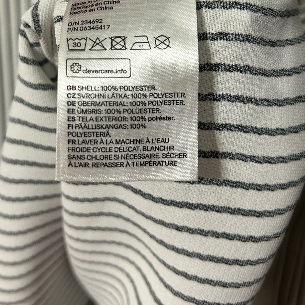 H&M Women’s Monochrome Striped Black and White Stripes  Heavyweight Tunic - Picture 6 of 7